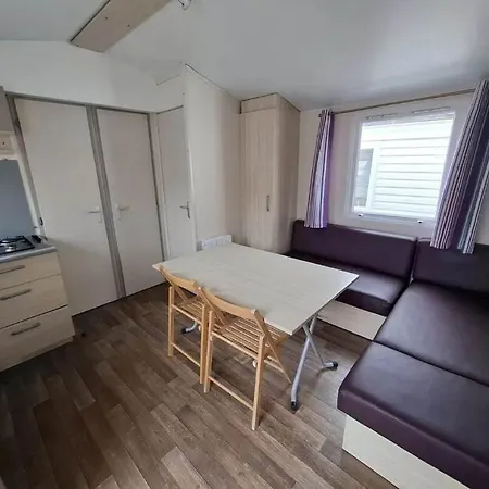 M.Home Acces E076 3Chbr/6Pers