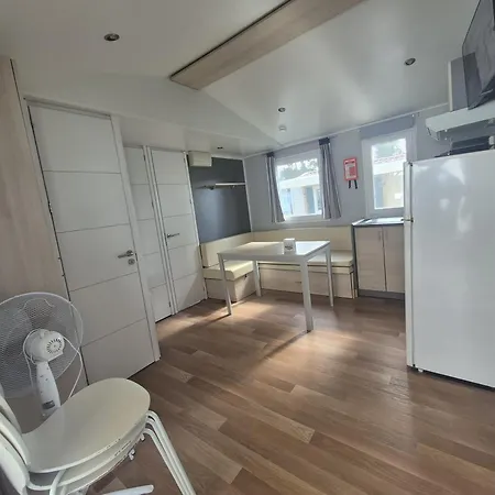 Mobil 3ch Confort- 6pers 15min Europa Park Camping 3*